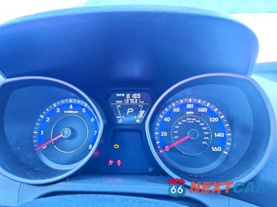 Zdjęcie 9 z 12 samochodu: 2013 HYUNDAI ELANTRA GLS VIN:KMHDH4AE3DU968986 - miniatura