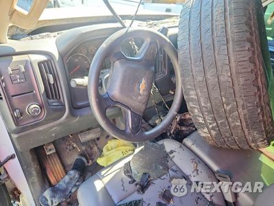 Zdjęcie 8 z 12 samochodu: 2018 CHEVROLET SILVERADO K3500 VIN:1GB3KYCY4JF166399 - miniatura