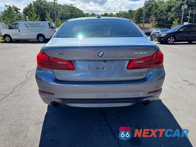 Piąte zdjęcie samochodu w środku: 2018 BMW 530 XI VIN:WBAJA7C59JWA74016 - miniatura