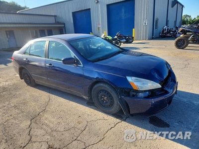 Czwarte zdjęcie samochodu z boku: 2003 HONDA ACCORD LX VIN:1HGCM55313A074741 - miniatura