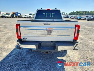 Zdjęcie 6 z 12 samochodu: 2024 FORD F350 SUPER DUTY VIN:1FT8W3BT8REG01473 - miniatura