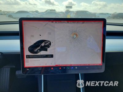 Zdjęcie 9 z 12 samochodu: 2019 TESLA MODEL 3 VIN:5YJ3E1EB0KF195617 - miniatura