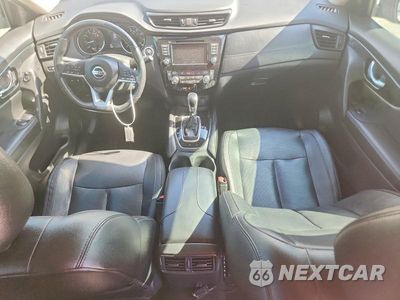 Zdjęcie 8 z 14 samochodu: 2018 NISSAN ROGUE SL VIN:5N1AT2MT0JC798488 - miniatura