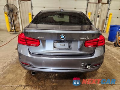 Zdjęcie 6 z 12 samochodu: 2018 BMW 320 XI VIN:WBA8A3C51JA499568 - miniatura