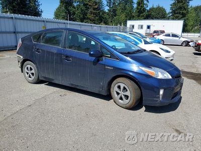 Czwarte zdjęcie samochodu z boku: 2015 TOYOTA PRIUS TWO VIN:JTDKN3DU0F0463810 - miniatura