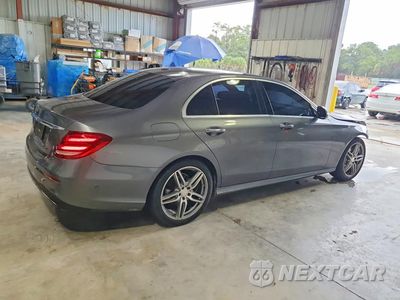 Trzecie zdjęcie samochodu z tyłu: 2017 MERCEDES-BENZ E 300 VIN:WDDZF4JB2HA190358 - miniatura