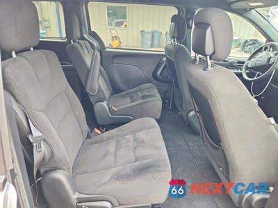 Zdjęcie 11 z 14 samochodu: 2016 DODGE GRAND CARAVAN SE VIN:2C4RDGBG5GR389636 - miniatura