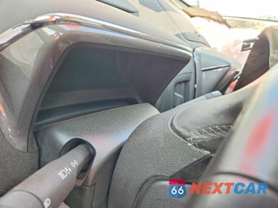Zdjęcie 9 z 12 samochodu: 2015 CHEVROLET VOLT VIN:1G1RD6E48FU130192 - miniatura