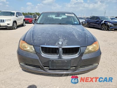 Piąte zdjęcie samochodu w środku: 2008 BMW 328 I VIN:WBAVA37518NL56846 - miniatura
