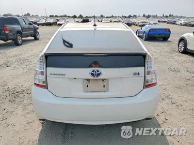 Zdjęcie 6 z 12 samochodu: 2011 TOYOTA PRIUS THREE VIN:JTDKN3DU8B0297594 - miniatura