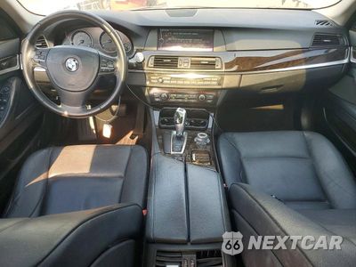 Zdjęcie 8 z 12 samochodu: 2011 BMW 528 I VIN:WBAFR1C57BC740446 - miniatura