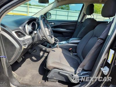 Zdjęcie 7 z 14 samochodu: 2017 DODGE JOURNEY SE VIN:3C4PDCABXHT630160 - miniatura