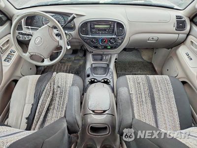 Zdjęcie 8 z 12 samochodu: 2006 TOYOTA TUNDRA DOUBLE CAB SR5 VIN:5TBDT44116S520080 - miniatura