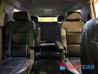 Zdjęcie 10 z 13 samochodu: 2015 CHEVROLET SUBURBAN K1500 LTZ VIN:1GNSKKKC7FR123294 - miniatura