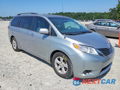Czwarte zdjęcie samochodu z boku: 2011 TOYOTA SIENNA LE VIN:5TDKK3DC6BS169223 - miniatura