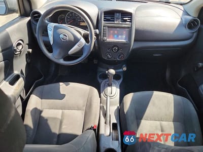 Zdjęcie 8 z 13 samochodu: 2019 NISSAN VERSA S PLUS VIN:3N1CN7AP0KL870231 - miniatura