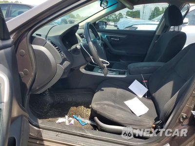 Zdjęcie 7 z 12 samochodu: 2015 NISSAN ALTIMA 2.5 S VIN:1N4AL3AP2FN375334 - miniatura