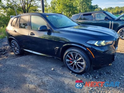 Czwarte zdjęcie samochodu z boku: 2026 BMW X5 XDRIVE40I VIN:5UX23EU07T9378791 - miniatura