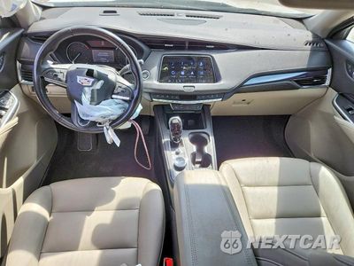 Zdjęcie 8 z 13 samochodu: 2023 CADILLAC XT4 LUXURY VIN:1GYFZBR49PF150448 - miniatura