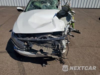 Zdjęcie 11 z 12 samochodu: 2019 HONDA ACCORD TOURING VIN:1HGCV2F92KA031040 - miniatura