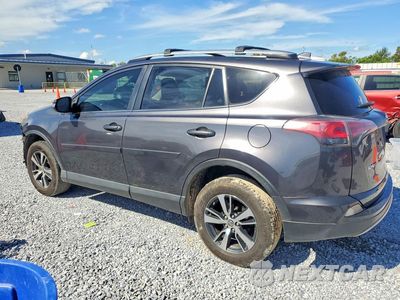 Drugie zdjęcie samochodu z przodu: 2018 TOYOTA RAV4 XLE VIN:JTMWFREV9JJ741423 - miniatura