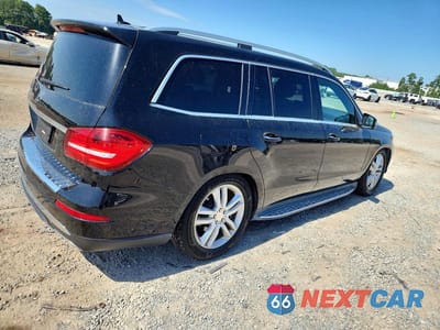 Trzecie zdjęcie samochodu z tyłu: 2017 MERCEDES-BENZ GLS 450 4MATIC VIN:4JGDF6EE4HA797720 - miniatura