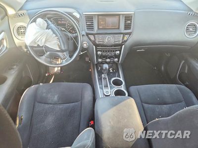 Zdjęcie 8 z 12 samochodu: 2013 NISSAN PATHFINDER S VIN:5N1AR2MM4DC662733 - miniatura