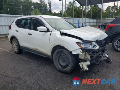 Czwarte zdjęcie samochodu z boku: 2018 NISSAN ROGUE S VIN:KNMAT2MT6JP526461 - miniatura
