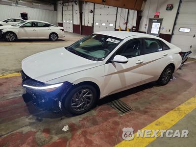 2026 HYUNDAI ELANTRA HYBRID BLUE KMHLM4DJ9TU186111 - główne zdjęcie licytacji z USA - miniatura