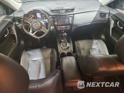 Zdjęcie 8 z 13 samochodu: 2018 NISSAN ROGUE SL VIN:5N1AT2MV4JC842008 - miniatura