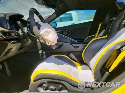 Zdjęcie 7 z 12 samochodu: 2021 CHEVROLET CORVETTE STINGRAY 3LT VIN:1G1YC3D45M5000019 - miniatura