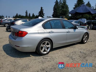Trzecie zdjęcie samochodu z tyłu: 2013 BMW 328 XI VIN:WBA3B3C55DF540895 - miniatura