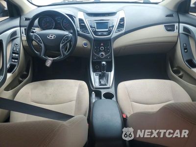 Zdjęcie 8 z 12 samochodu: 2016 HYUNDAI ELANTRA VALUE EDITION VIN:KMHDH4AE9GU585994 - miniatura