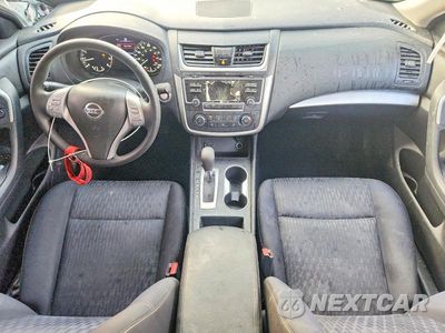 Zdjęcie 8 z 13 samochodu: 2017 NISSAN ALTIMA 2.5 S VIN:1N4AL3AP8HC251115 - miniatura