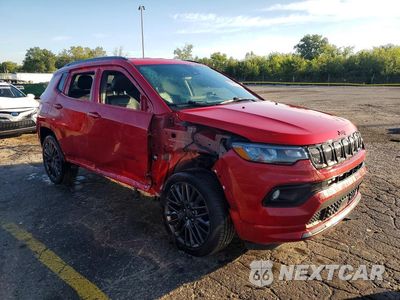 Czwarte zdjęcie samochodu z boku: 2022 JEEP COMPASS LIMITED VIN:3C4NJDCB4NT186143 - miniatura