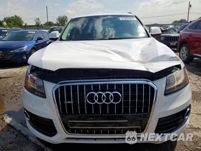 Piąte zdjęcie samochodu w środku: 2014 AUDI Q5 PREMIUM VIN:WA1CFAFP2EA094481 - miniatura