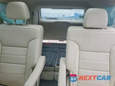 Zdjęcie 10 z 13 samochodu: 2023 GMC ACADIA DENALI VIN:1GKKNXLS3PZ176096 - miniatura