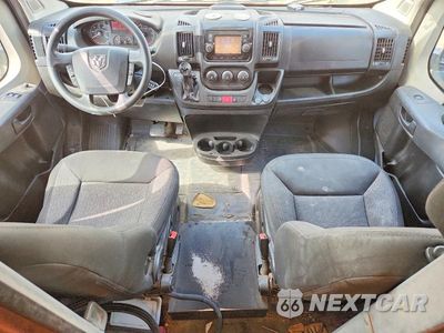 Zdjęcie 8 z 13 samochodu: 2021 RAM PROMASTER 3500 DELIVERY VAN VIN:3C6FRVJGXME503452 - miniatura