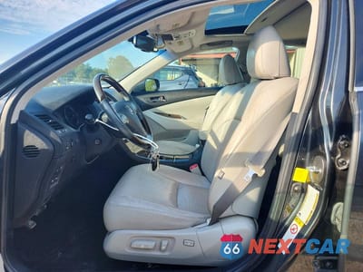 Zdjęcie 7 z 12 samochodu: 2011 LEXUS ES 350 VIN:JTHBK1EG7B2441290 - miniatura