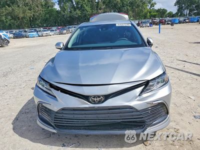 Piąte zdjęcie samochodu w środku: 2021 TOYOTA CAMRY LE VIN:4T1C11AK9MU455116 - miniatura