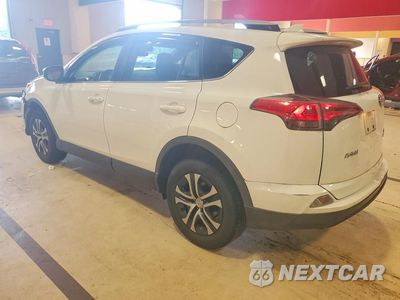 Drugie zdjęcie samochodu z przodu: 2018 TOYOTA RAV4 LE VIN:JTMBFREV9JJ259629 - miniatura