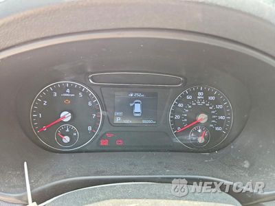 Zdjęcie 9 z 13 samochodu: 2019 KIA SORENTO LX V6 VIN:5XYPG4A55KG571279 - miniatura