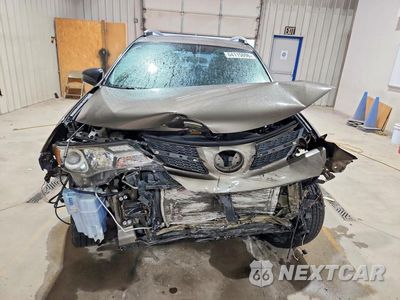 Piąte zdjęcie samochodu w środku: 2015 TOYOTA RAV4 LE VIN:2T3BFREV0FW264338 - miniatura