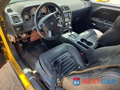 Zdjęcie 8 z 12 samochodu: 2010 DODGE CHALLENGER R/T VIN:2B3CJ5DT2AH174467 - miniatura