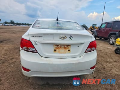 Zdjęcie 6 z 12 samochodu: 2016 HYUNDAI ACCENT SE VIN:KMHCT4AE0GU114357 - miniatura