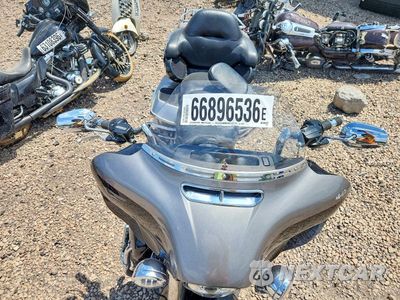 Piąte zdjęcie samochodu w środku: 2016 HARLEY-DAVIDSON FLHTK ULTRA LIMITED VIN:1HD1KEL1XGB626667 - miniatura