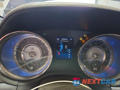 Zdjęcie 9 z 12 samochodu: 2013 CHRYSLER 300 S VIN:2C3CCABT7DH657935 - miniatura