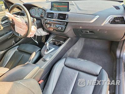 Zdjęcie 8 z 13 samochodu: 2018 BMW M2 VIN:WBS1J5C5XJVD37328 - miniatura