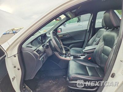 Zdjęcie 7 z 13 samochodu: 2017 HONDA ACCORD SPORT SPECIAL EDITION VIN:1HGCR2F1XHA018964 - miniatura