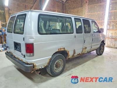 Trzecie zdjęcie samochodu z tyłu: 2007 FORD ECONOLINE E350 SUPER DUTY WAGON VIN:1FBNE31LX7DB35348 - miniatura